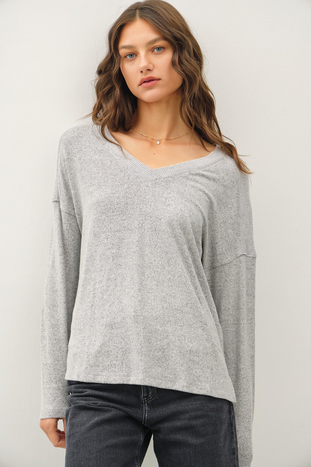 Be Cool Ultra Soft V-Neck Basic