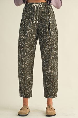 AnnieWear Ditsy Print Barrel Print