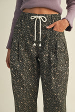 AnnieWear Ditsy Print Barrel Print