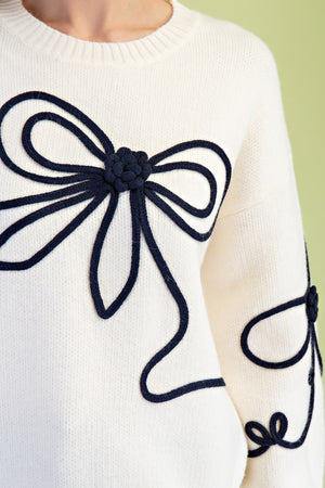 GiGiO 3-D Bow Motif Long Sleeve Sweater
