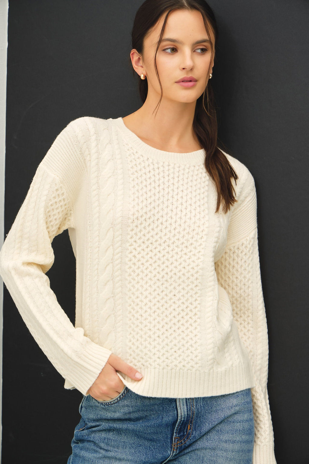 Be Cool Classic Cable Knit Crewneck Sweater
