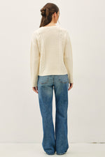 Be Cool Classic Cable Knit Crewneck Sweater