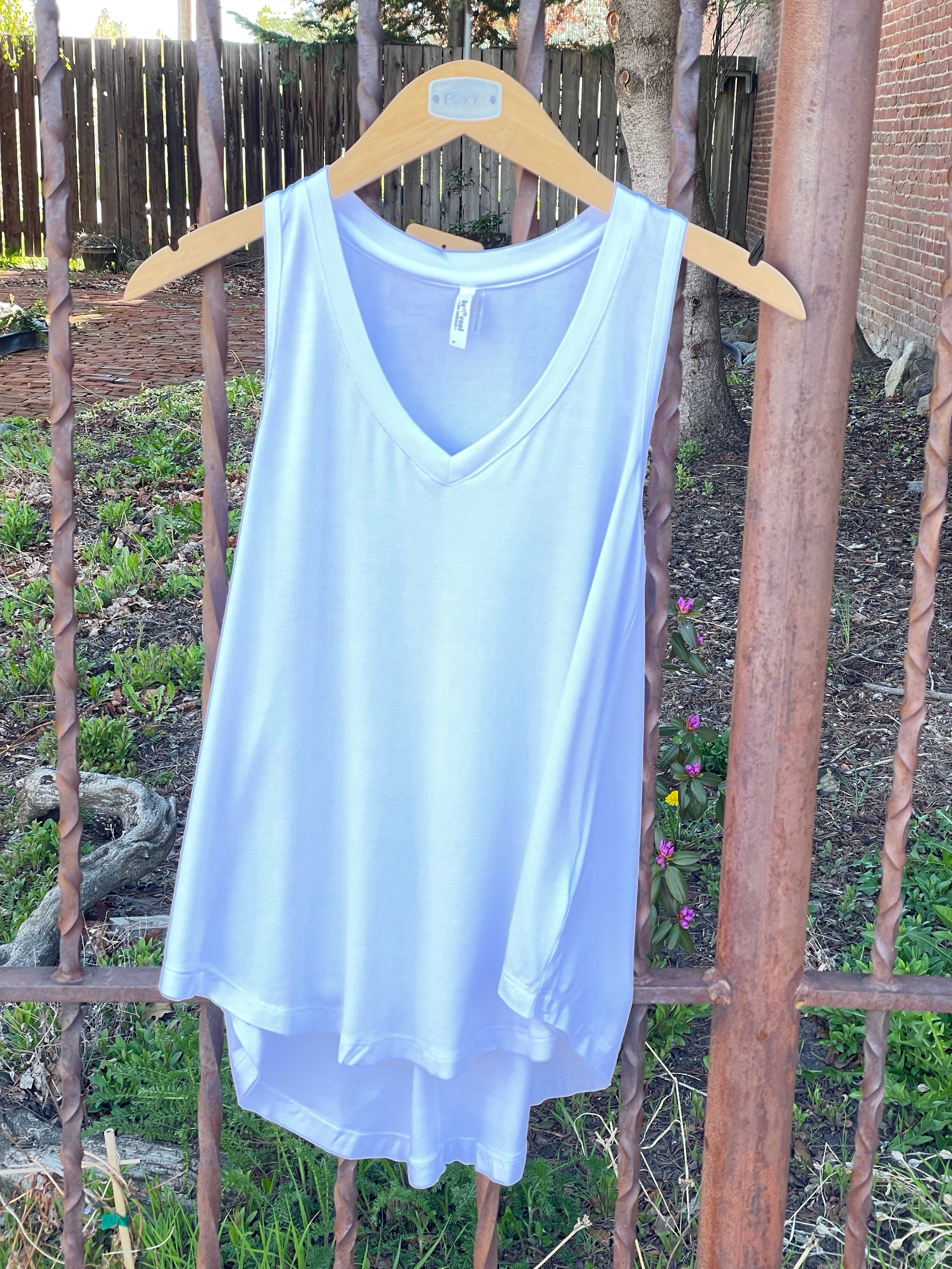 Be Cool Soft V-Neck Knit Tank