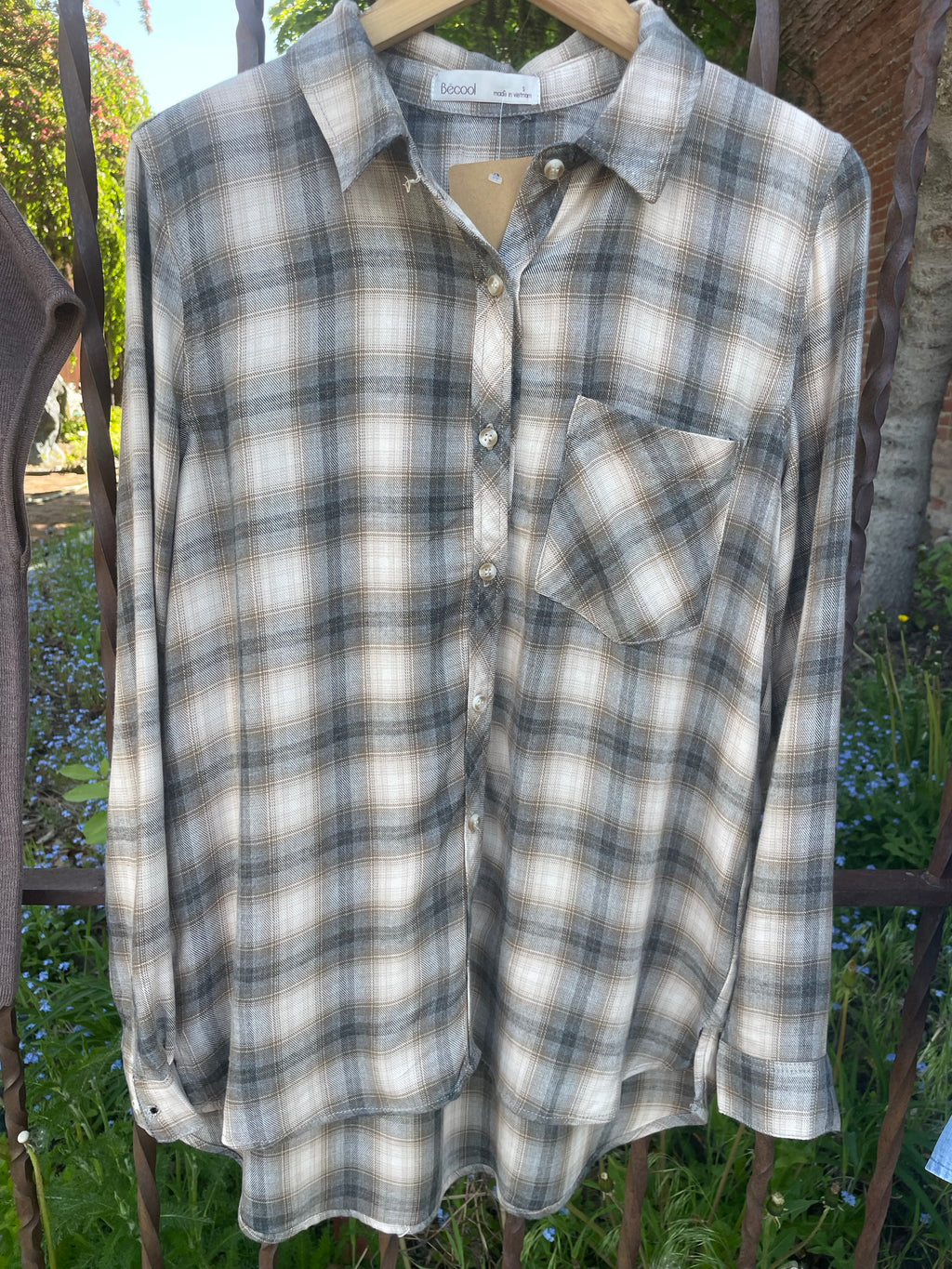 Be Cool Charcoal Button Up Top