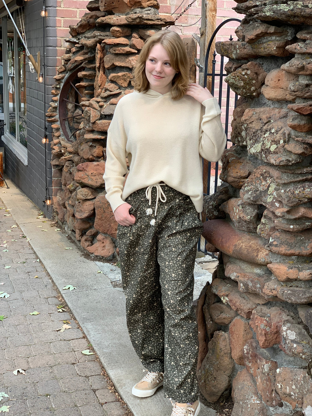 AnnieWear Ditsy Print Barrel Print