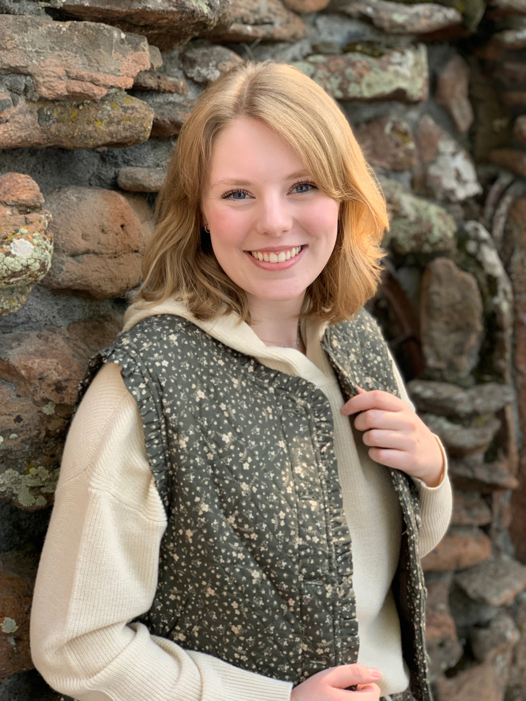 AnnieWear Ditsy Print Quilted Vest