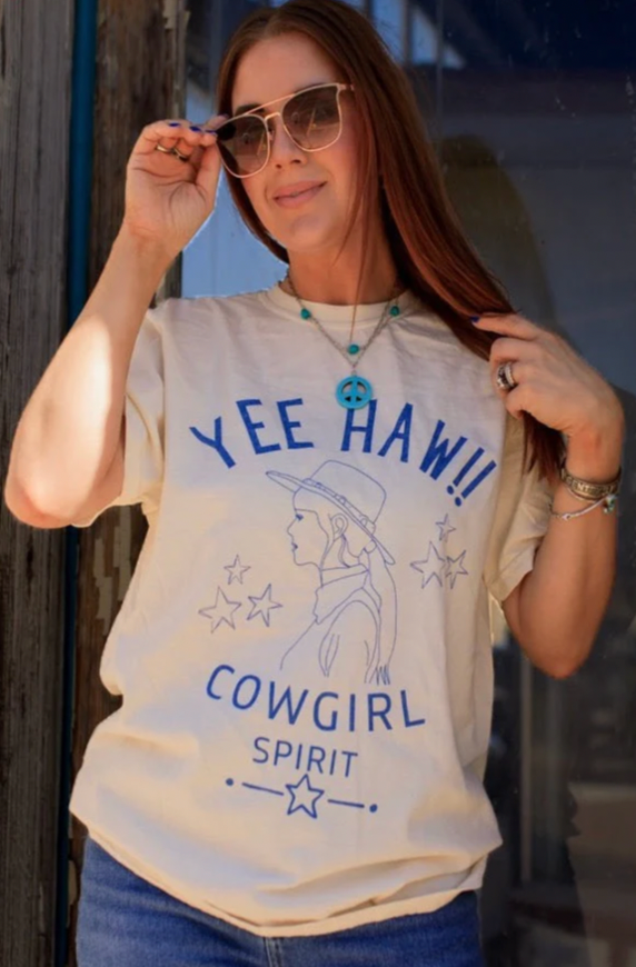 Oatmeal YeeHaw Cowgirl Spirit Graphic T-shirt